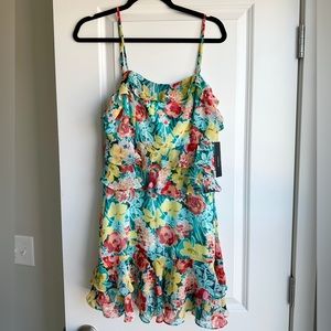 NWT Lulus Floral Dress Medium